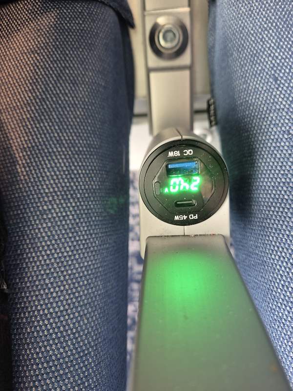 Eckerö Line Horizon Seats Review 2026 – Our Full Travel Experience on the Helsinki–Tallinn Route 7 USB and power outlet available between Horizon Seats onboard Eckerö Line.